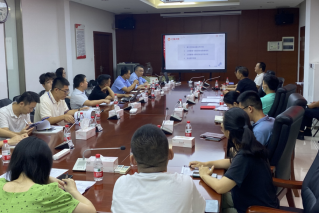 佳保为某工务署安全量化评估座谈做汇报