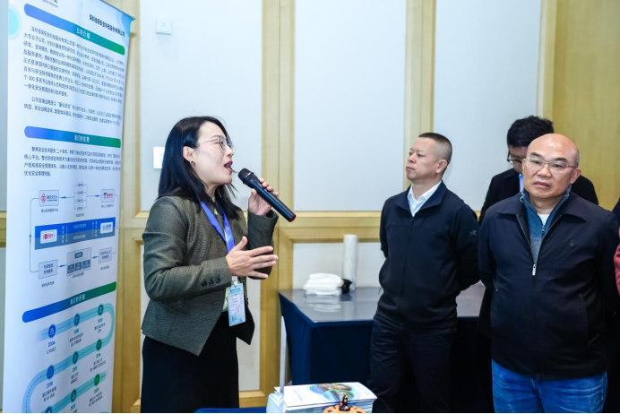 4207da49d9ead3a9c6ebddc2de7f098d